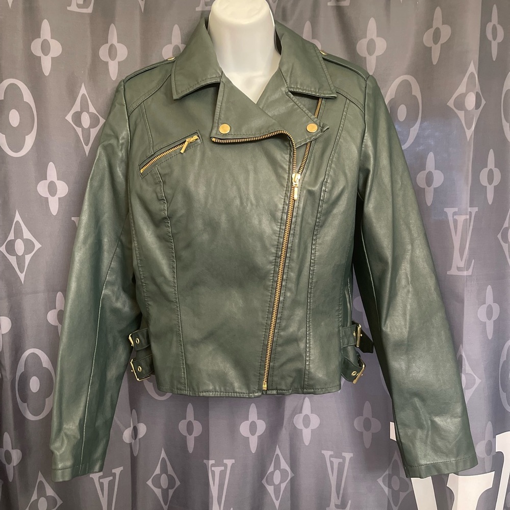 Inc green medium moto faux leather jacket in very good used condition - Picture 9 of 12
